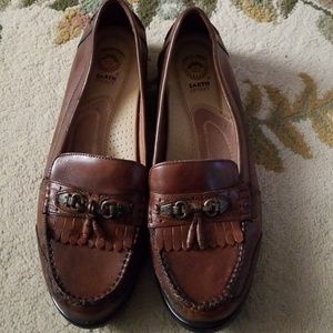 Earth spirit loafers